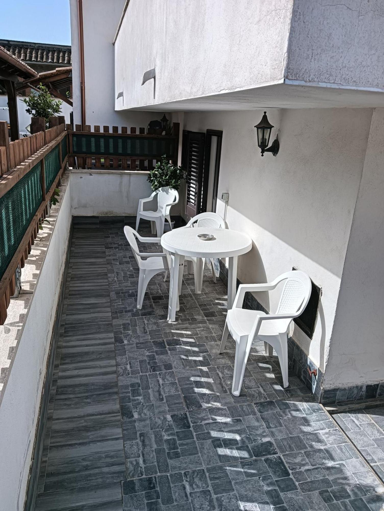 Apartamento Maria Turistico Fiumicino Exterior foto